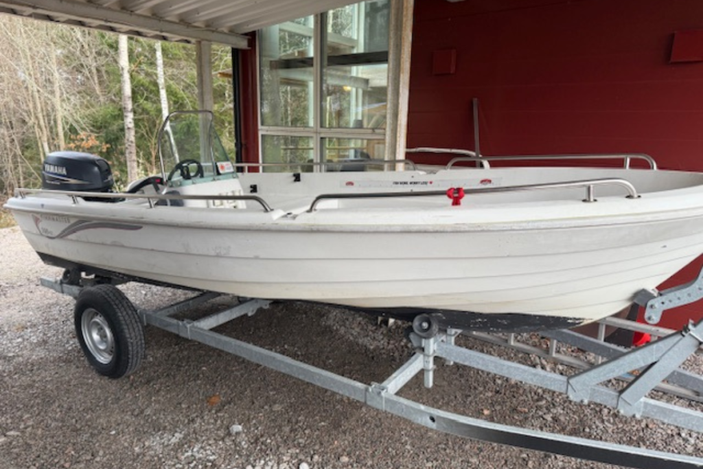 Finnmaster 506 25 hk Yamaha, båt hyrs ut